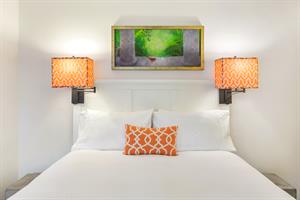 Crisp linens and pops of color