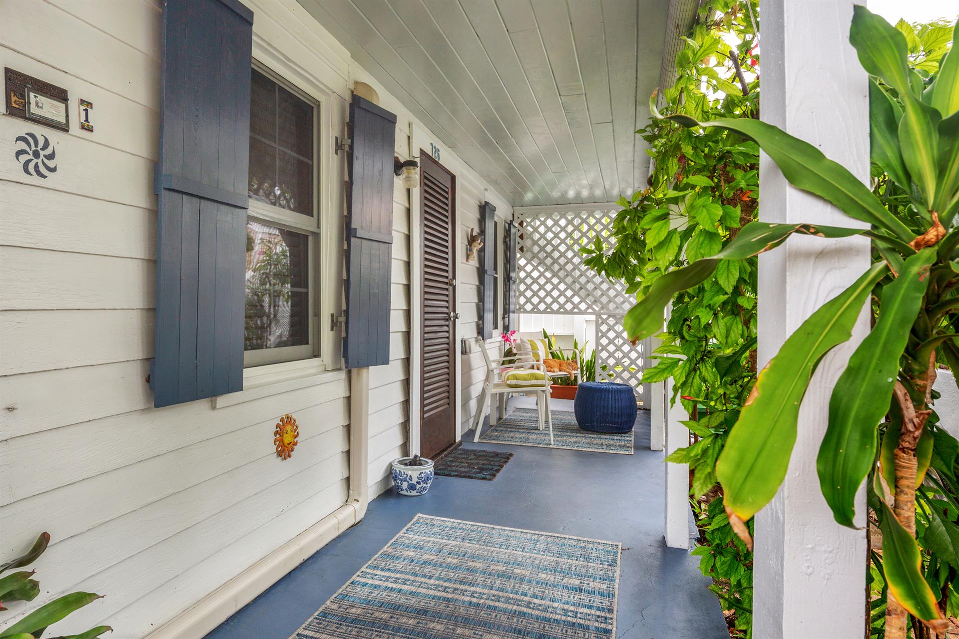 Great front porch for relaxing with a beverage