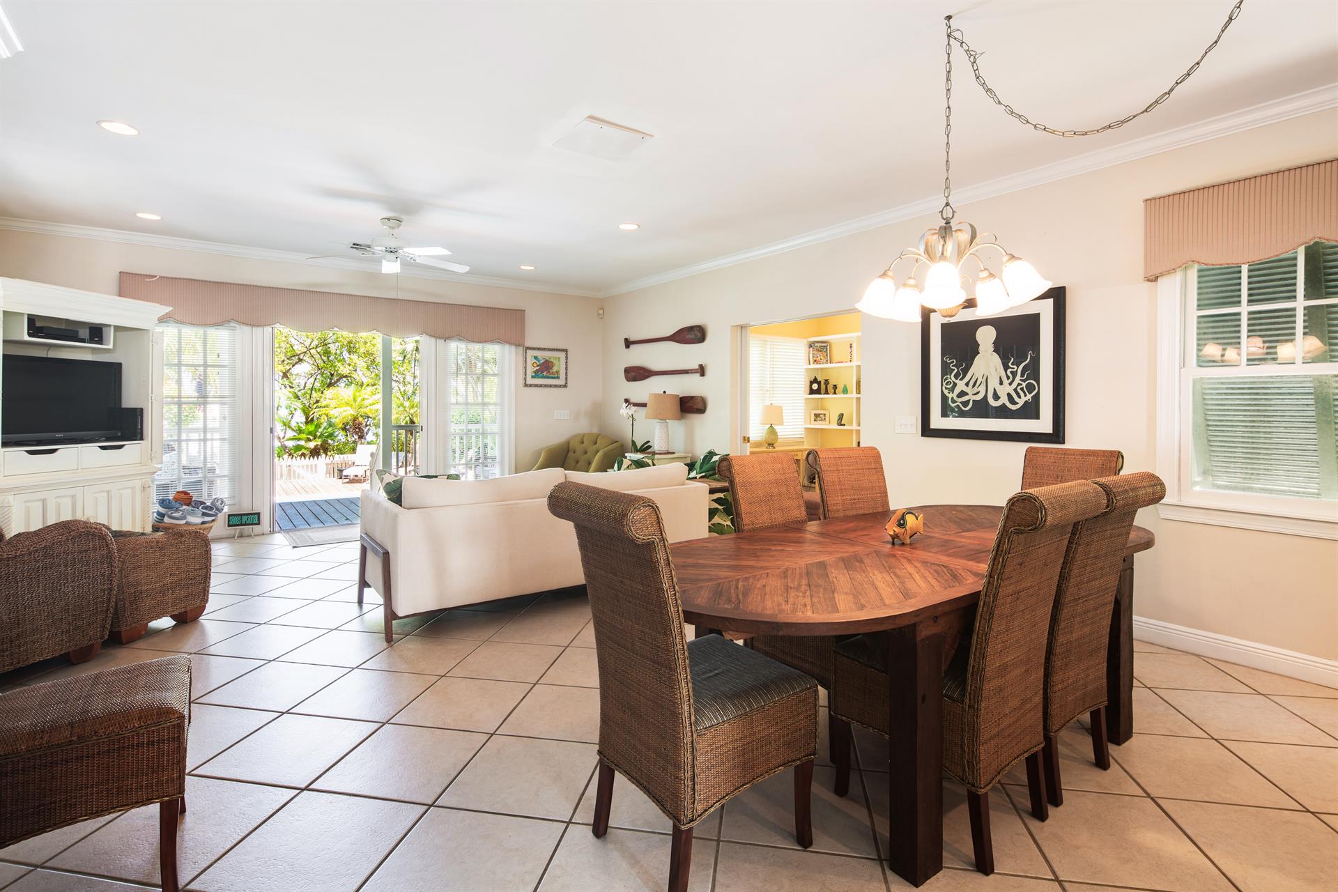 Entertaining is a breeze at this seaside escape.