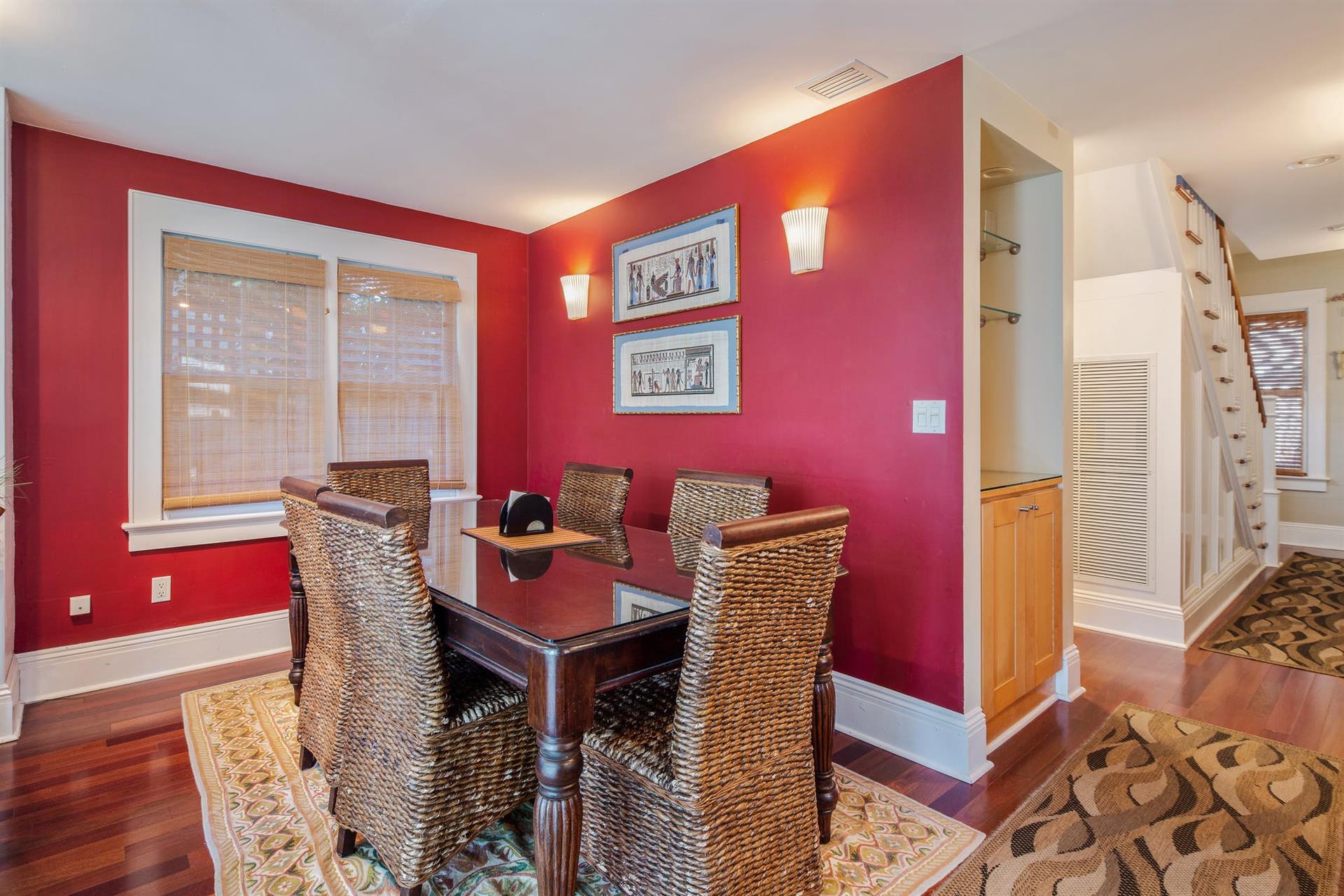 Dining area with seating for 6 is just off the kitchen.