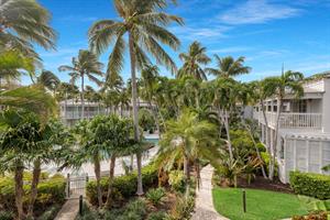 Just steps to the shared pool