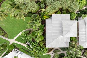 Three level tropical living