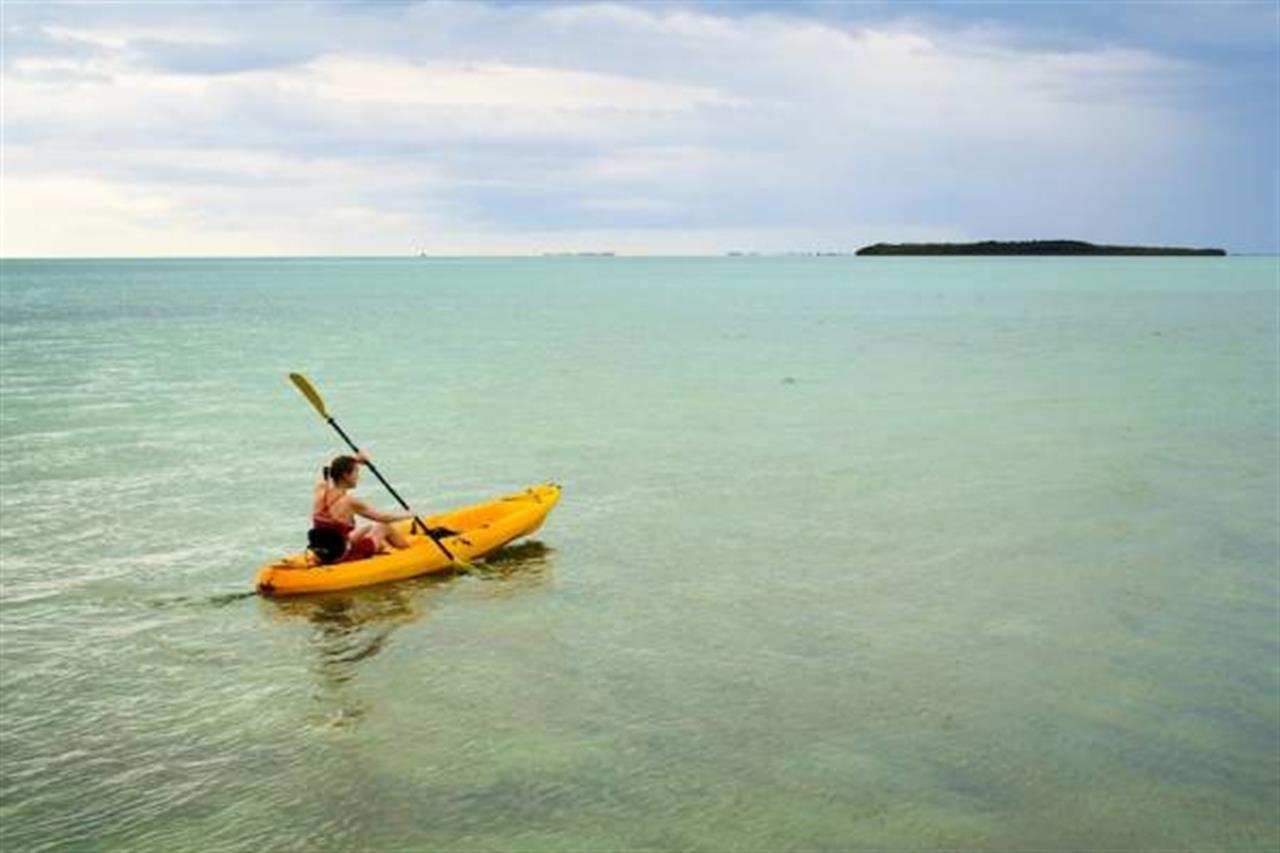 1963 Kayakrentalstoursthumb B