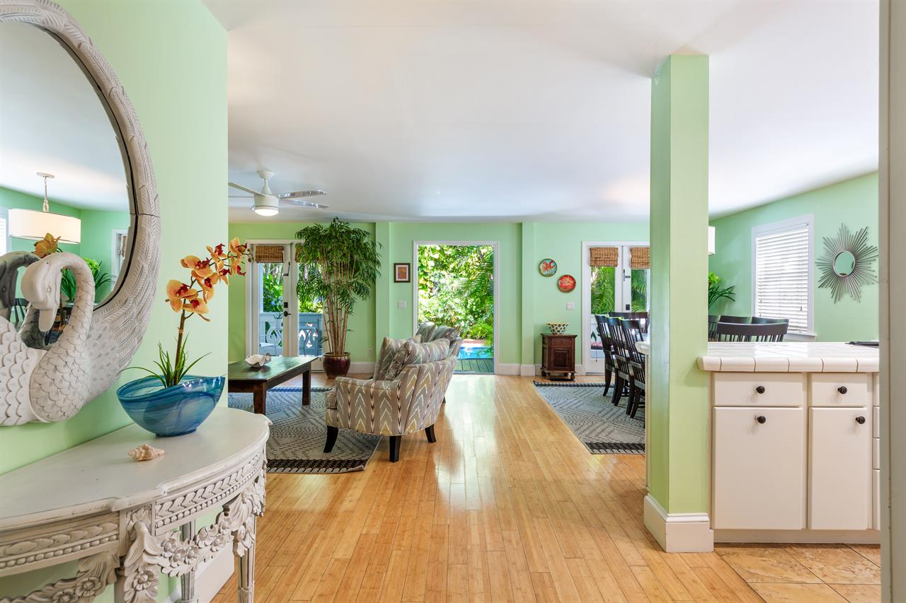 Plenty of living space here