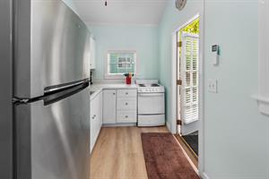 Easy access to the deck to dine al fresco