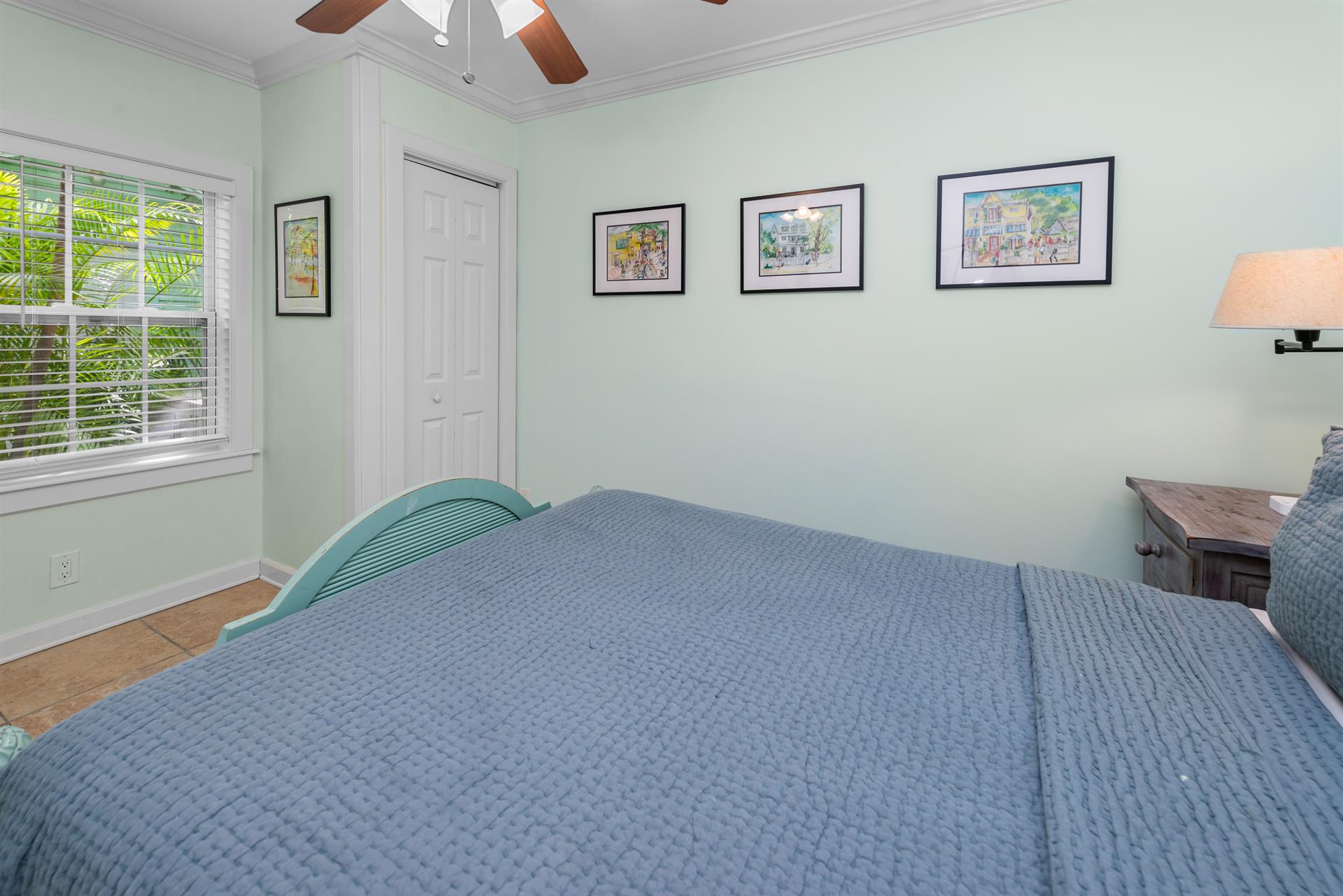 Natural light and a closet for your things