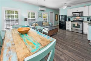 Great open area for easy entertaining