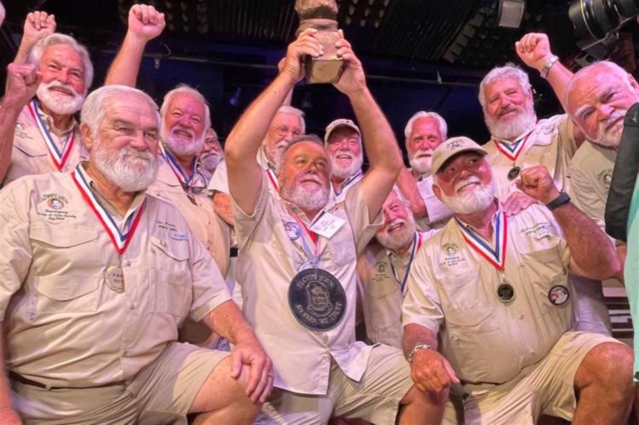 2959 Hemingway Look Alikes Sloppy Joes Bar B