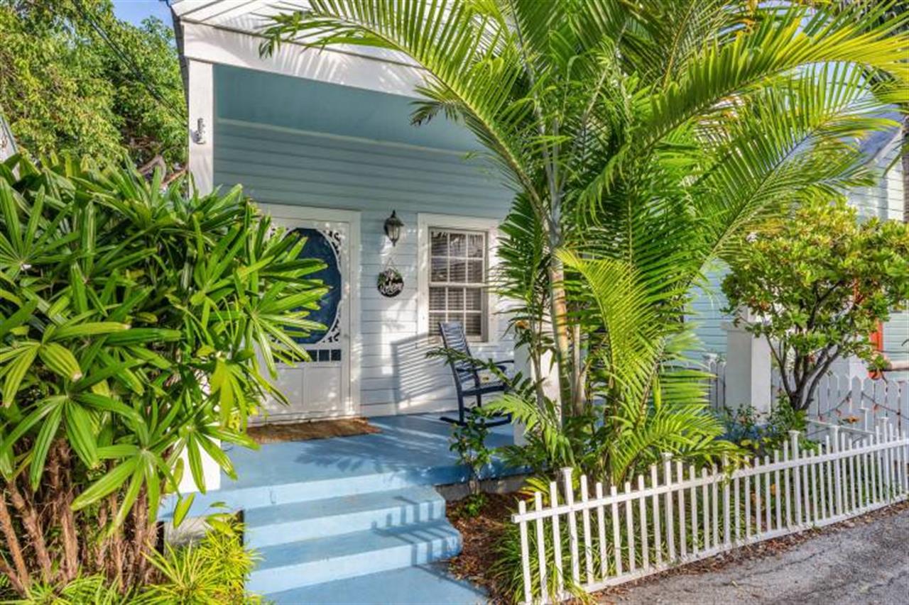 2970 Galveston Getaway Porch B