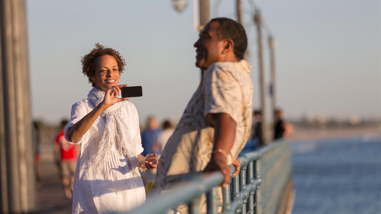 3202 A Couple Taking An Image On A Pier B