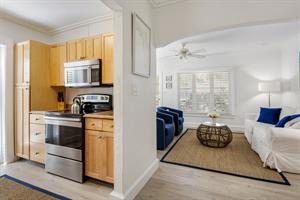 Casablanca Too has plenty of room to entertain