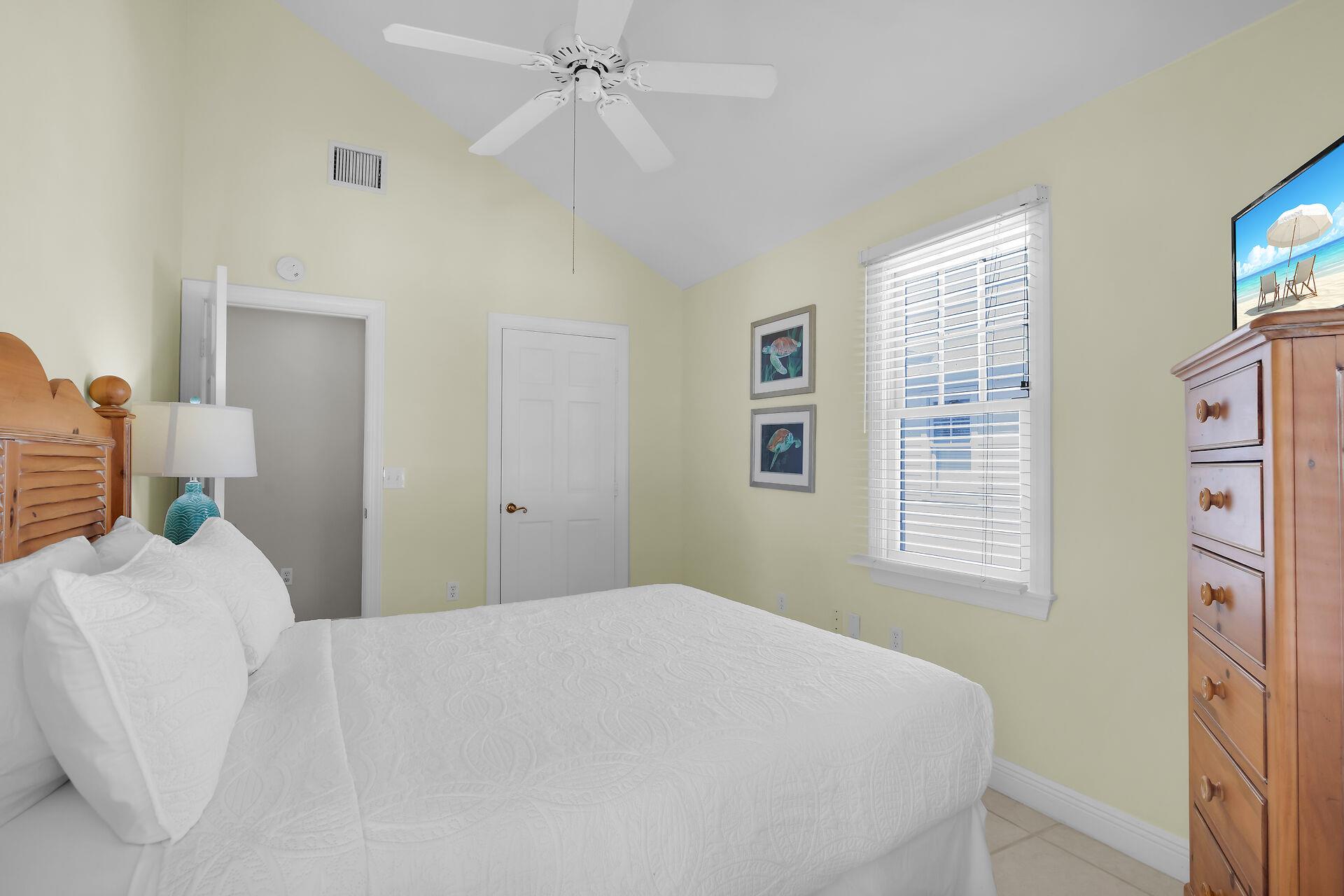 Queen room has closet and vaulted ceiling