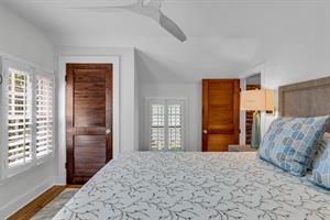 Crisp linens for a comfy sleep