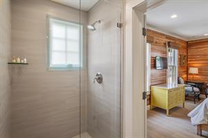 First floor king ensuite bathroom. Love this walkin shower