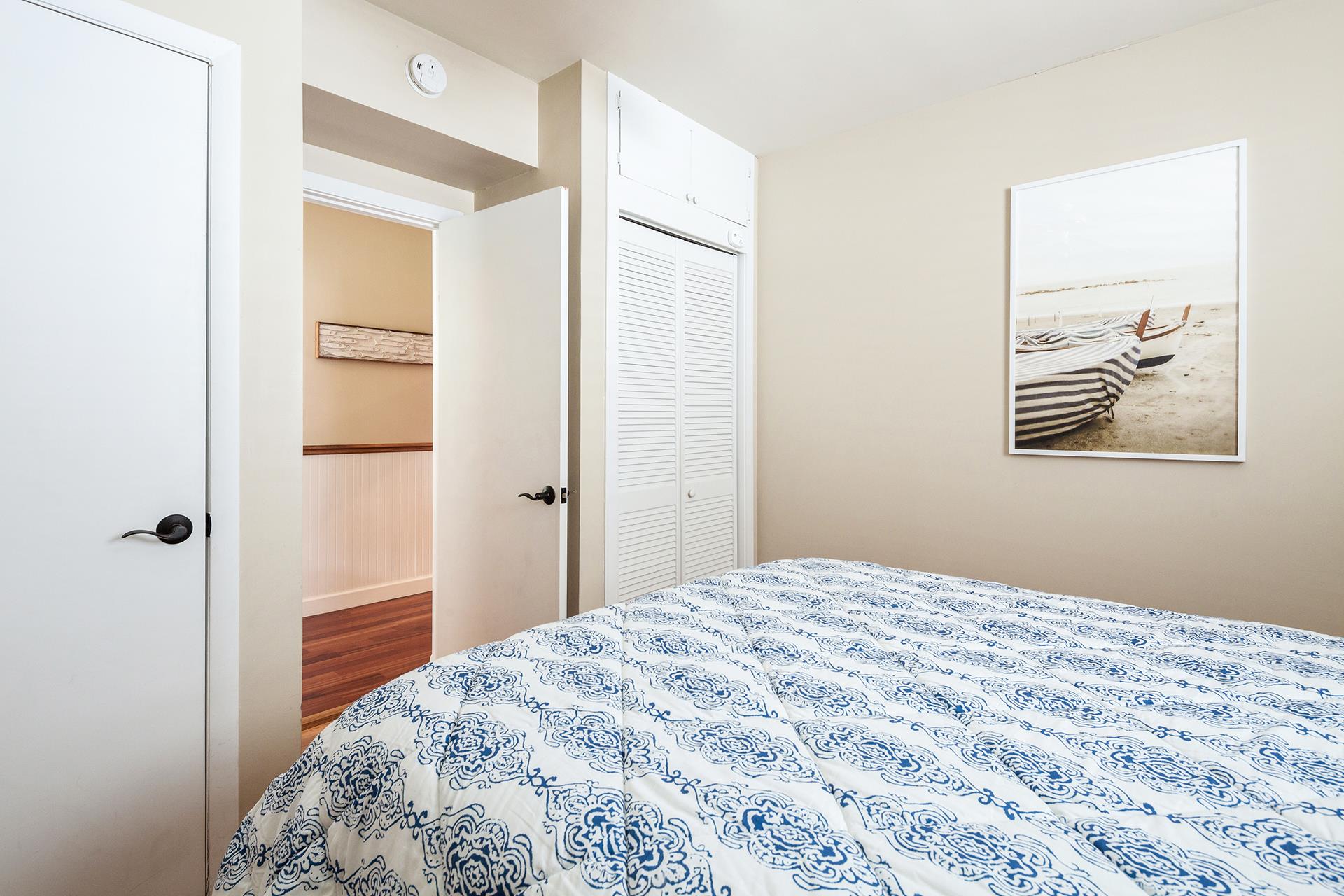 Queen bedroom with closet.