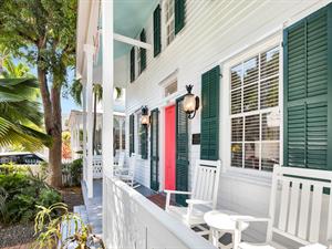 What a great porch for relaxing