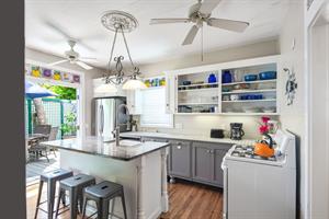 Beautifully updated kitchen