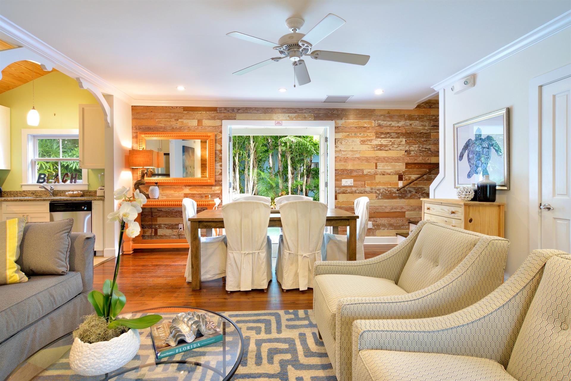 Open concept living room and dining room. Youll love this room