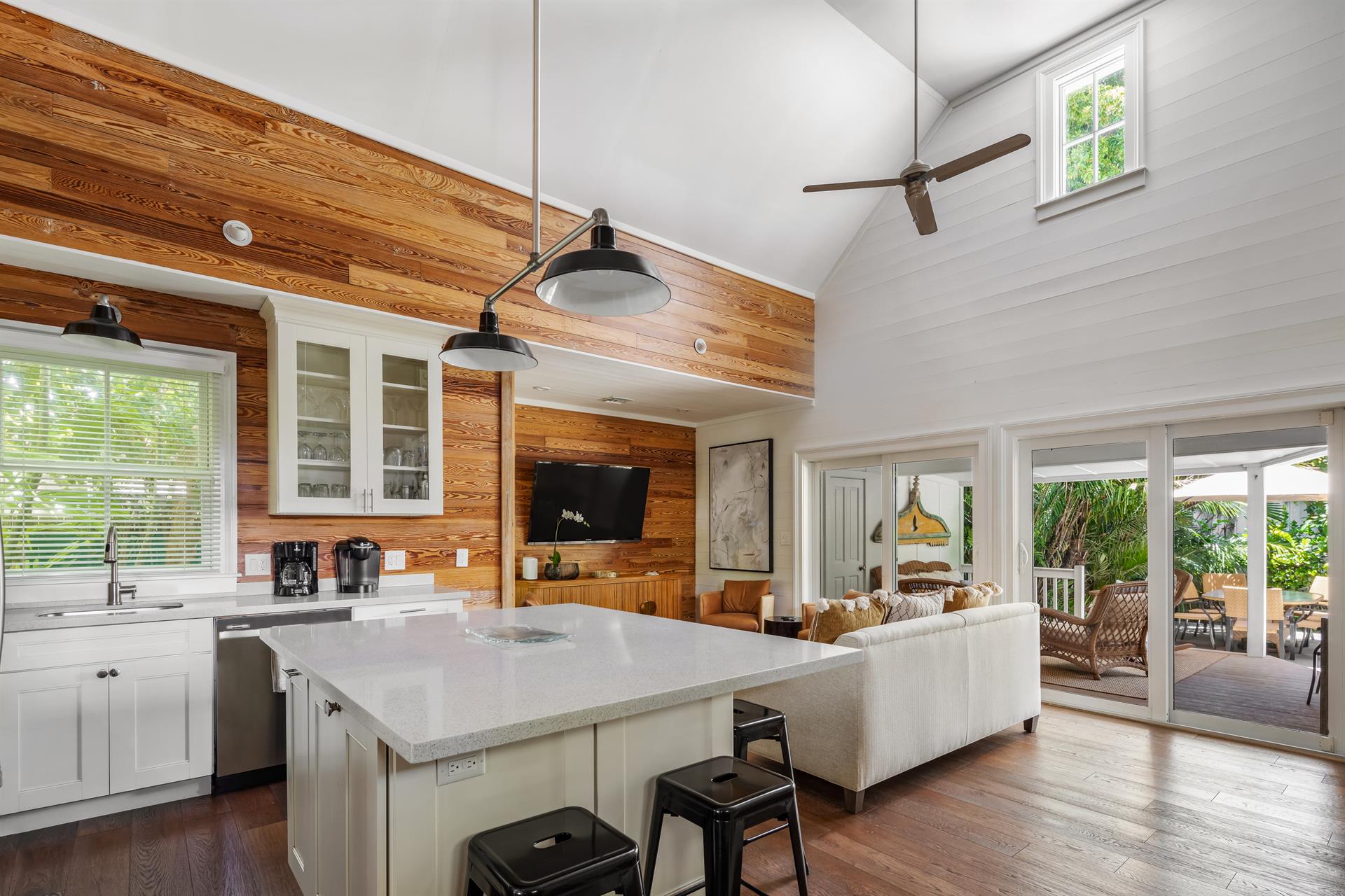 What a great kitchen island