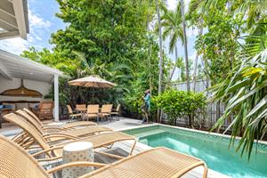 Lush foliage adds to the privacy.