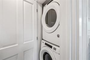Full size washerdryer for your use