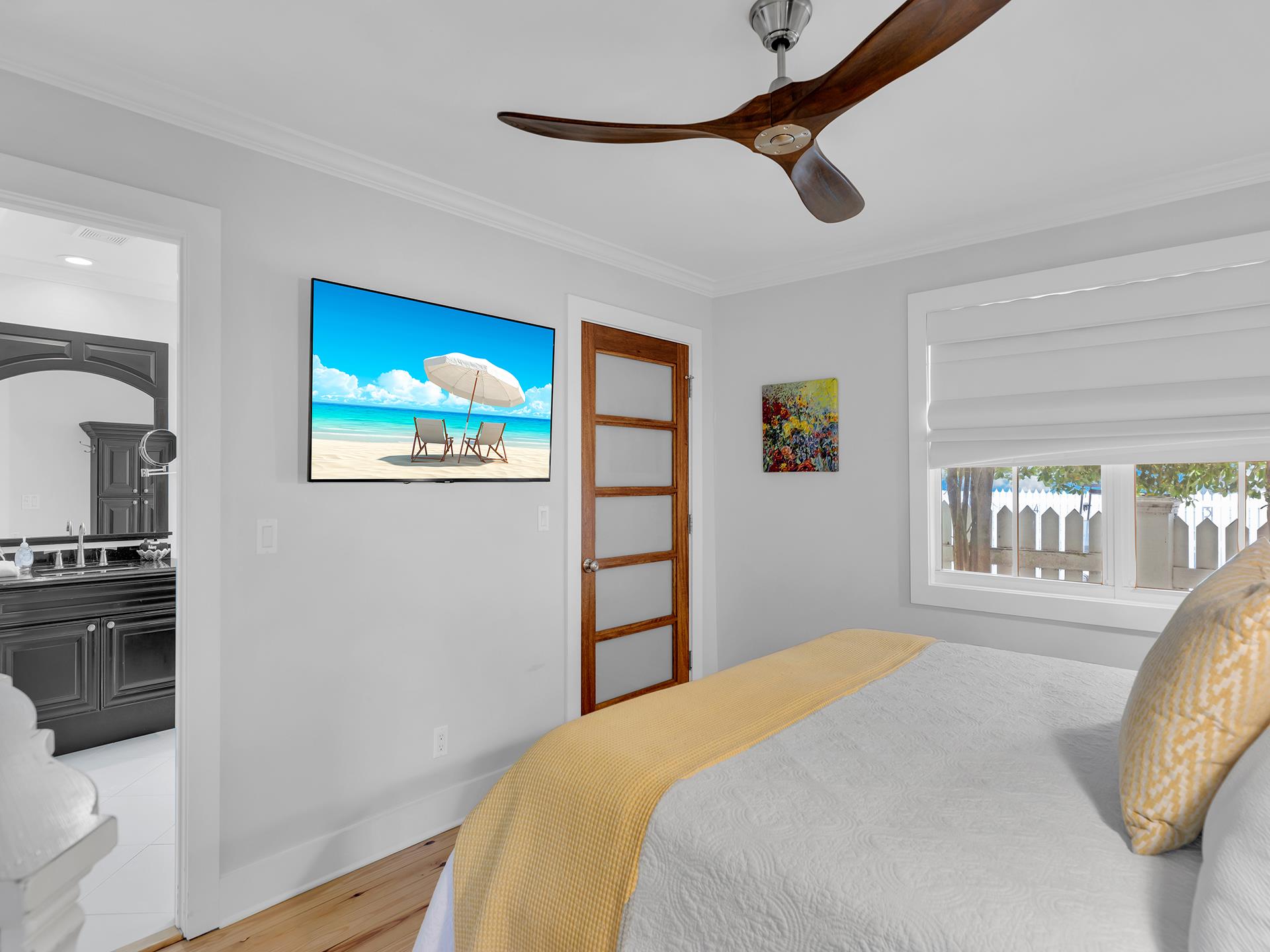 First floor king has all you need