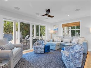 Room for everyone in this living room