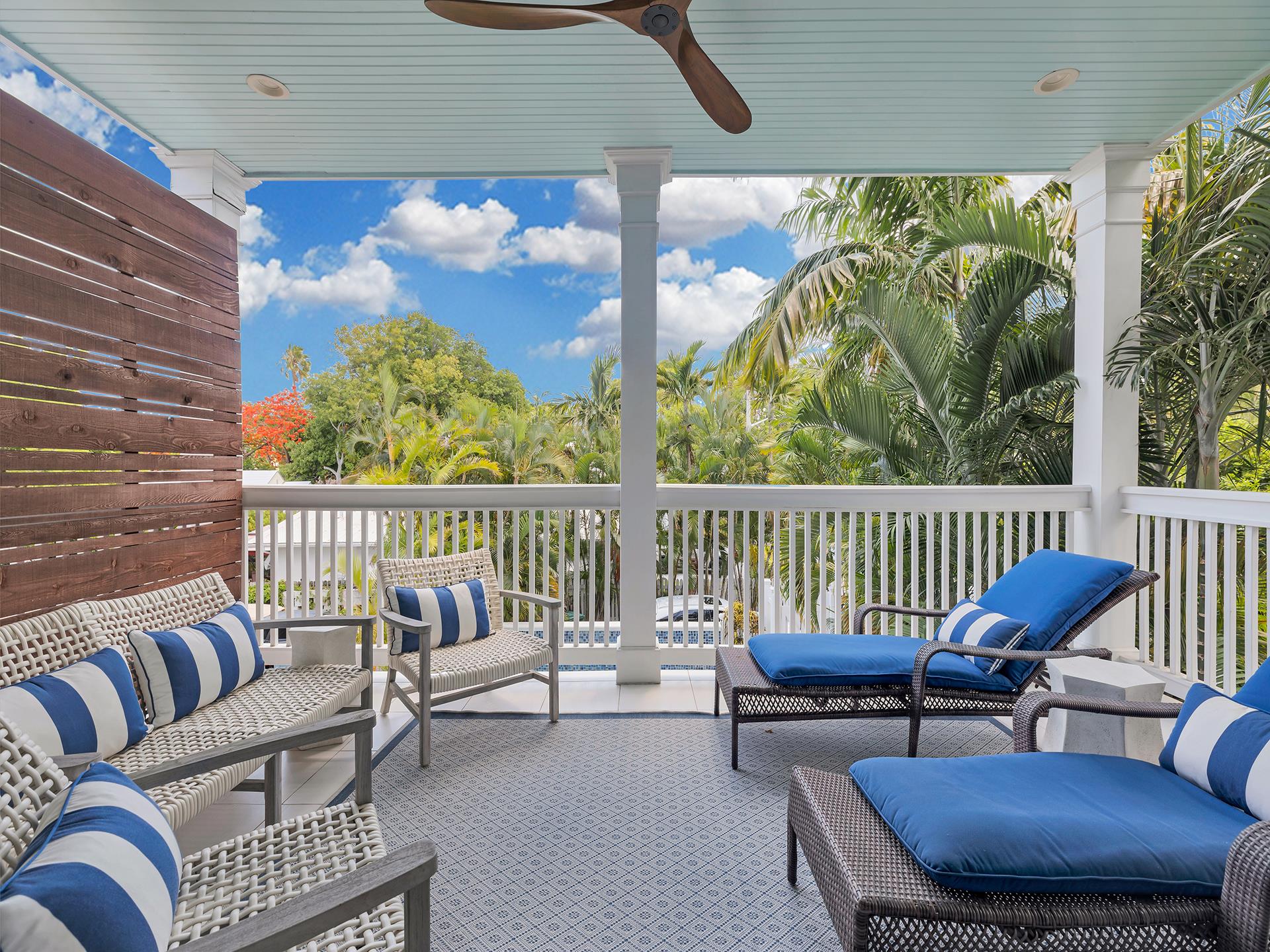 Such privacy and comfort