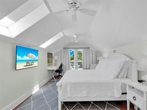 Third floor king suite with private balcony.