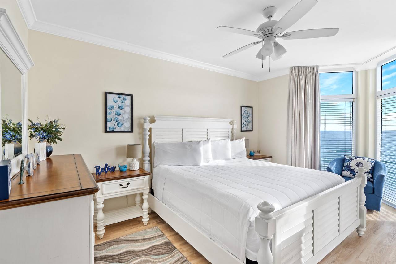 Primary Bedroom with King Bed