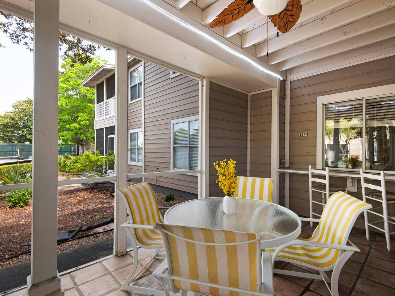 Private Screened Porch