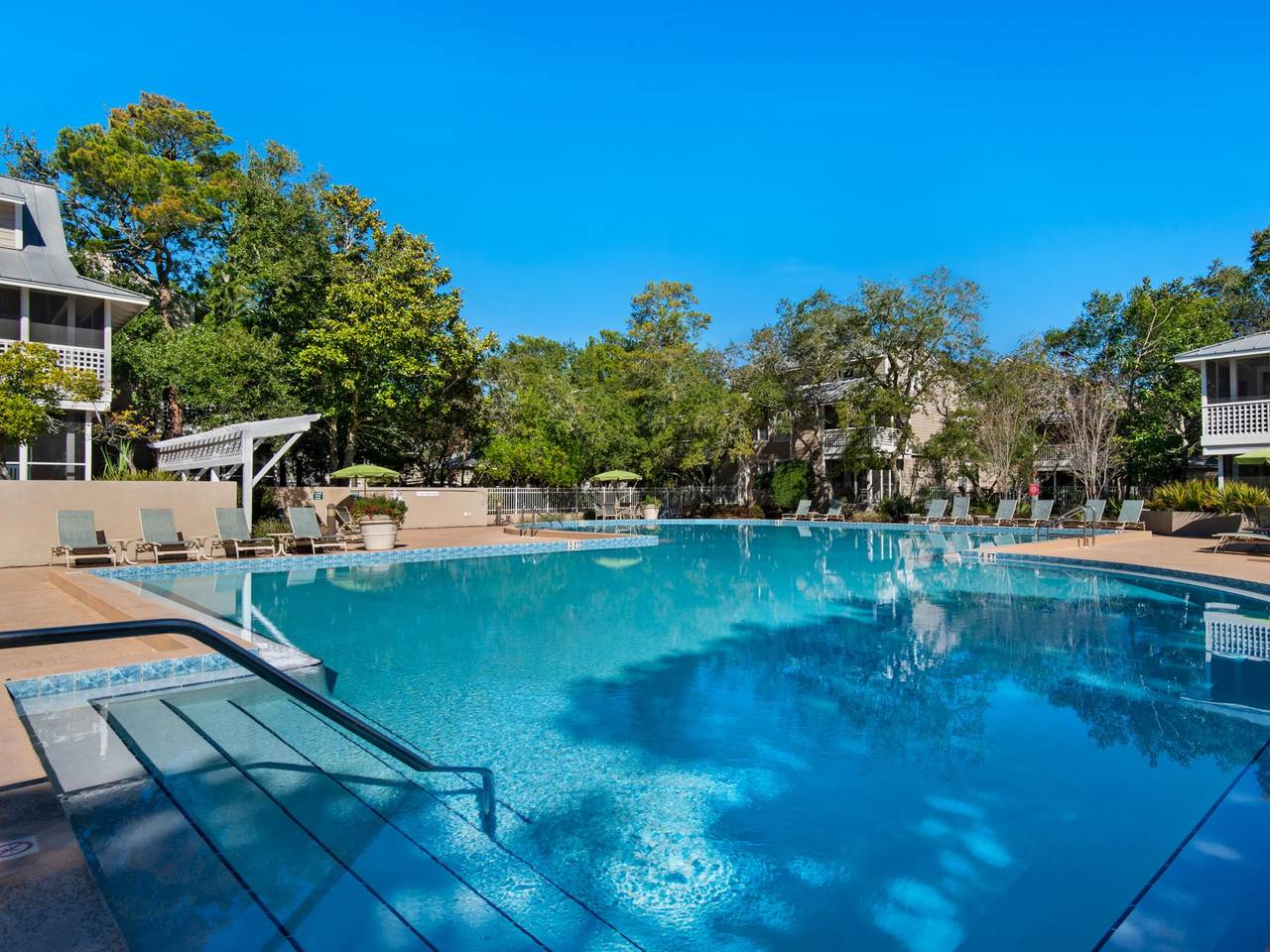 Hidden Dunes Cottage Pool