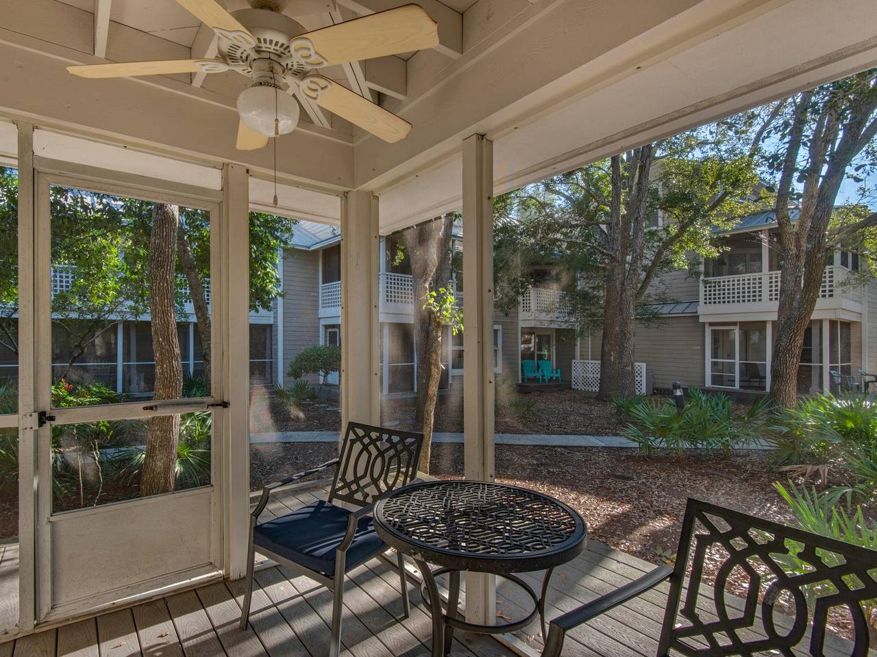 Private Screened Porch