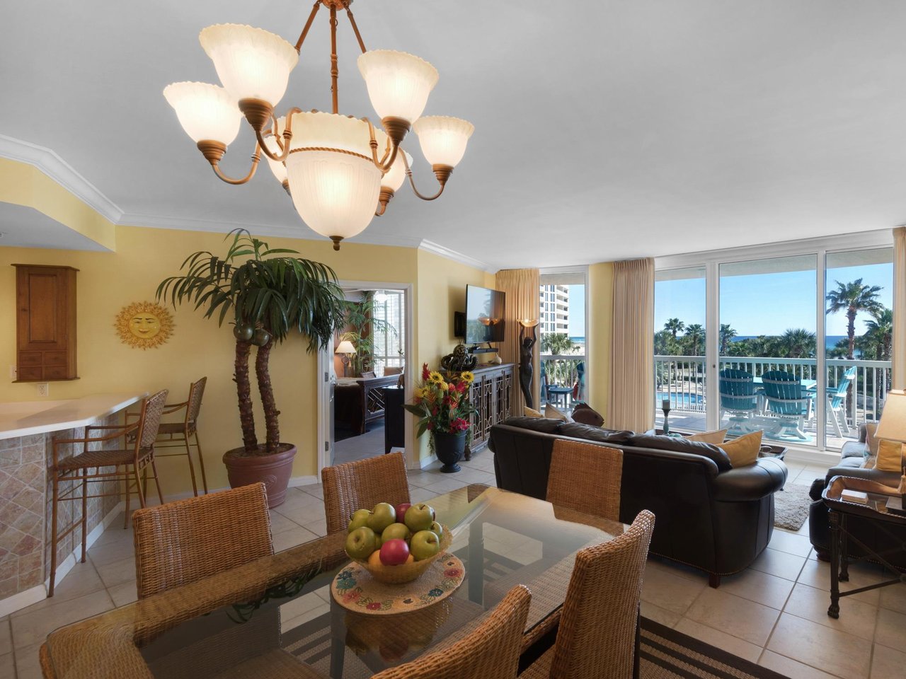 Living, Dining and Kitchen Areas