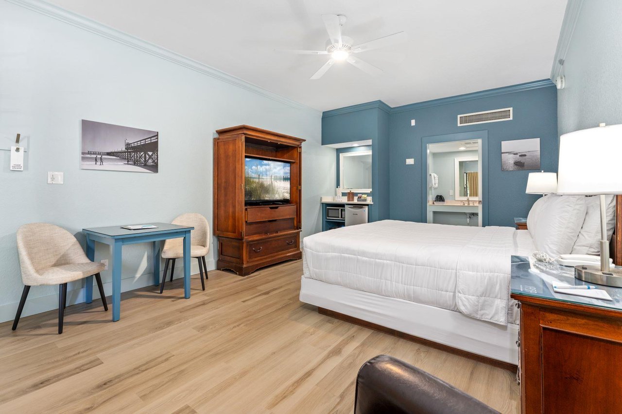 1116658 Updated Room