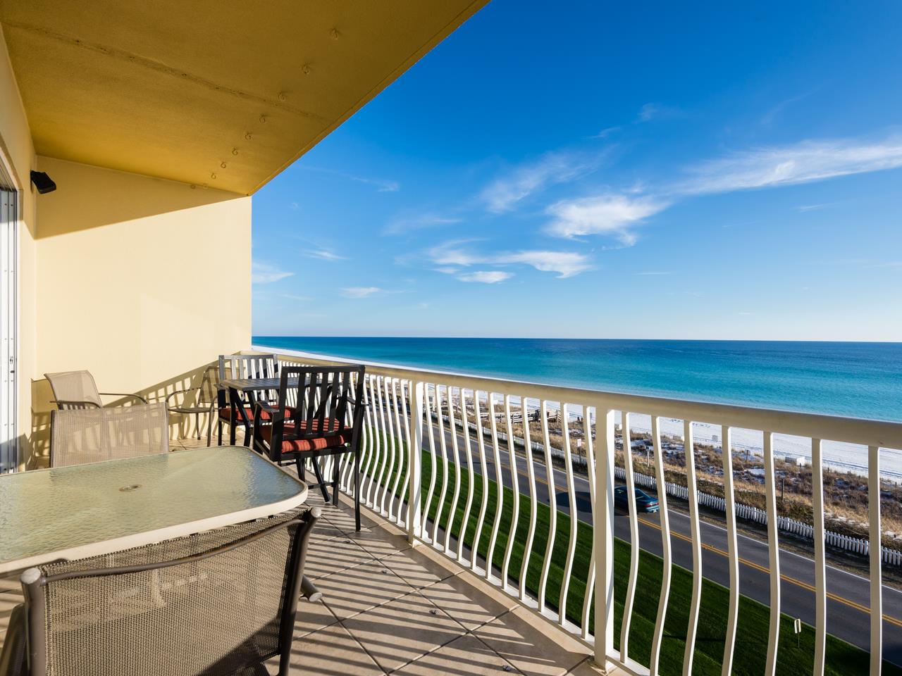 126016