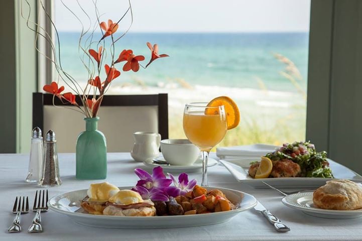 brunch at Vue on 30A