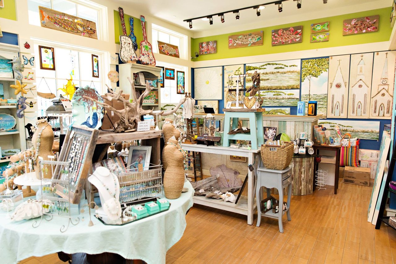 Blue Giraffe store