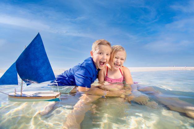 1521996 Kids  Sailboat