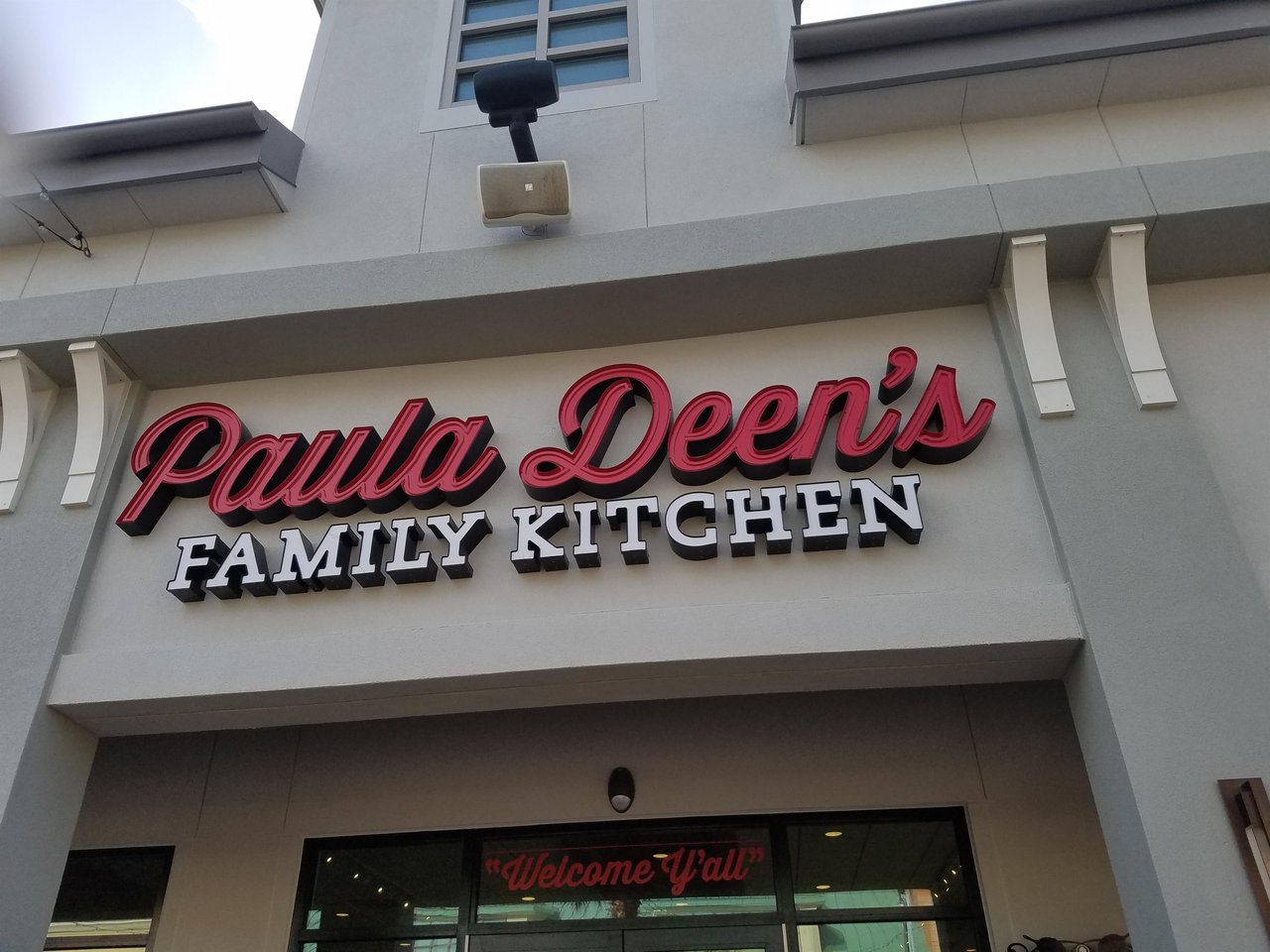 156268 Paula Deen Kitchen