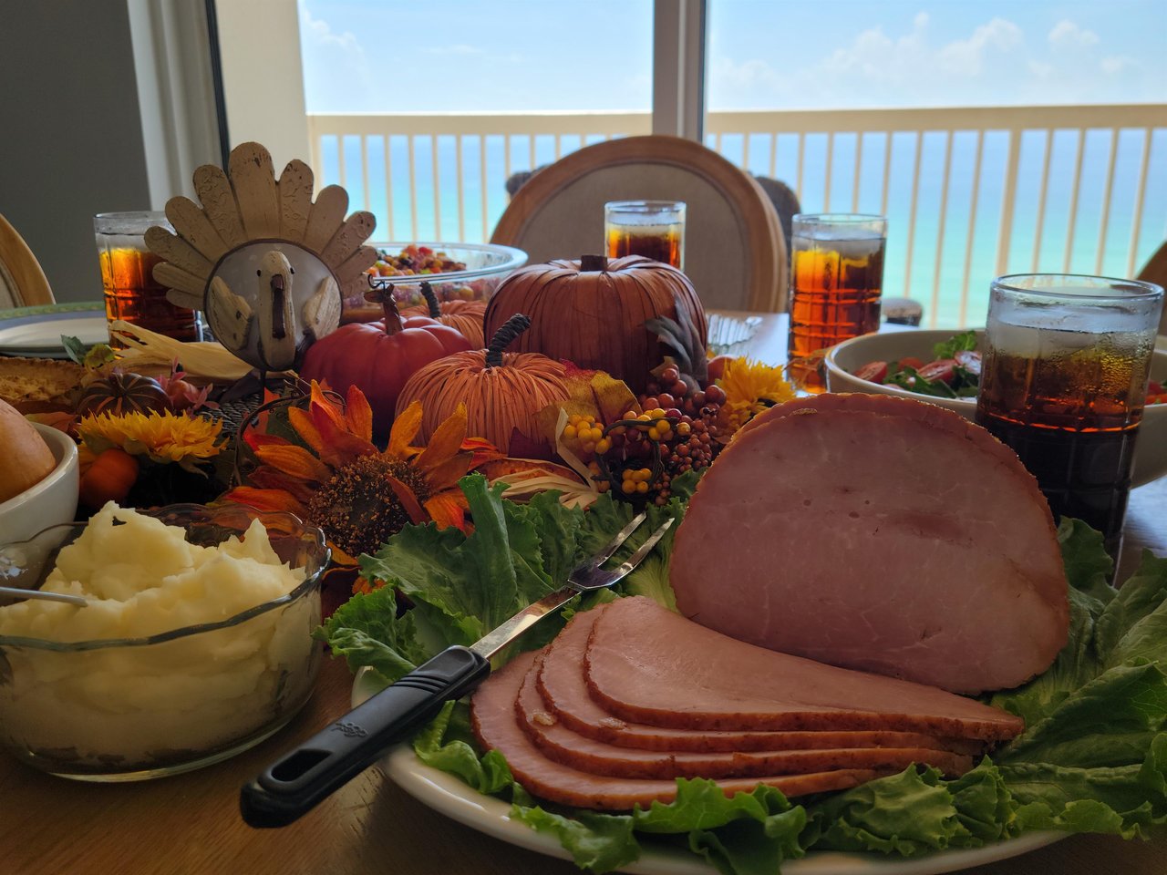 1845649 Thanksgiving Dinner