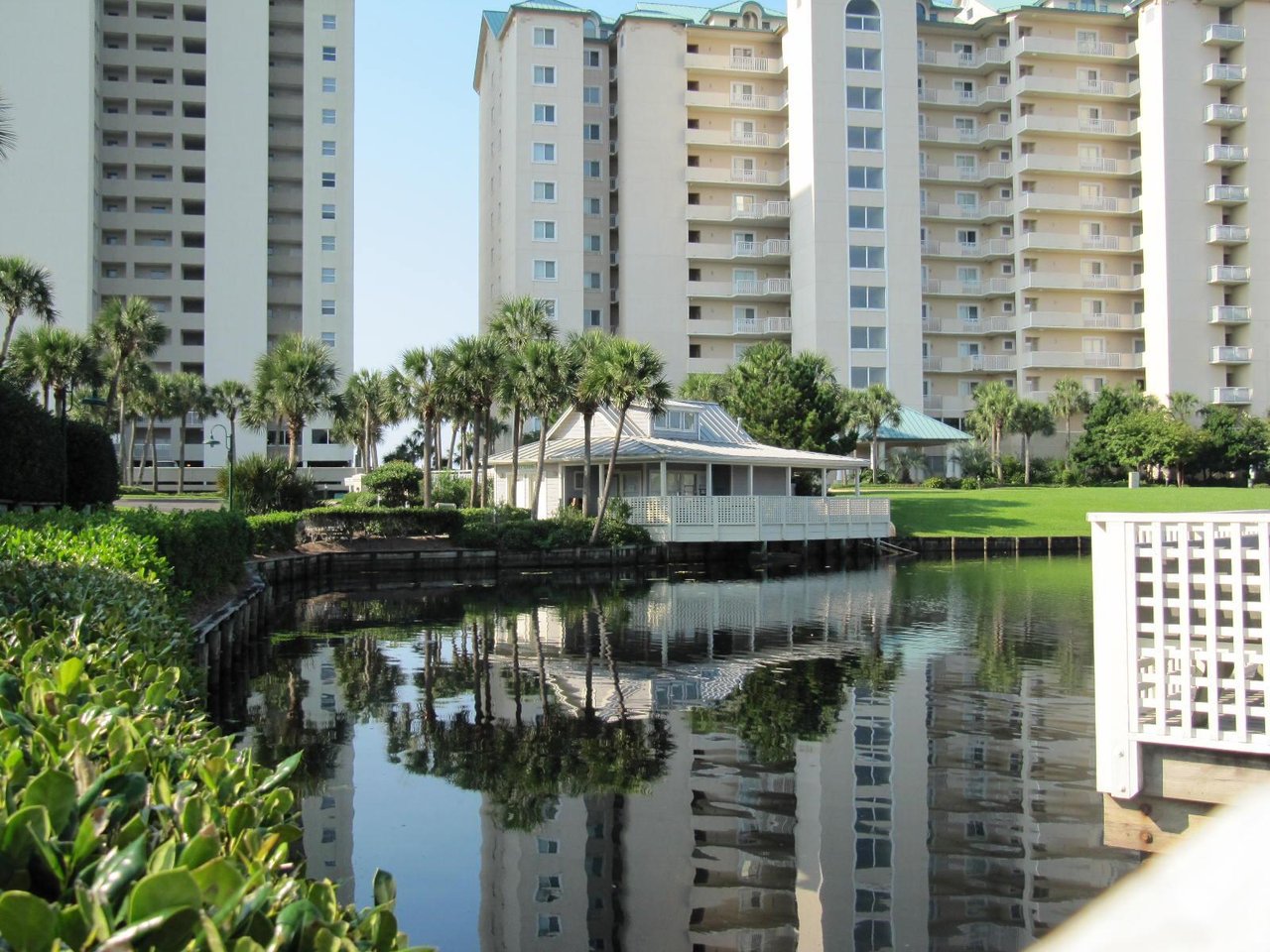 1854472 Hidden Dunes 091