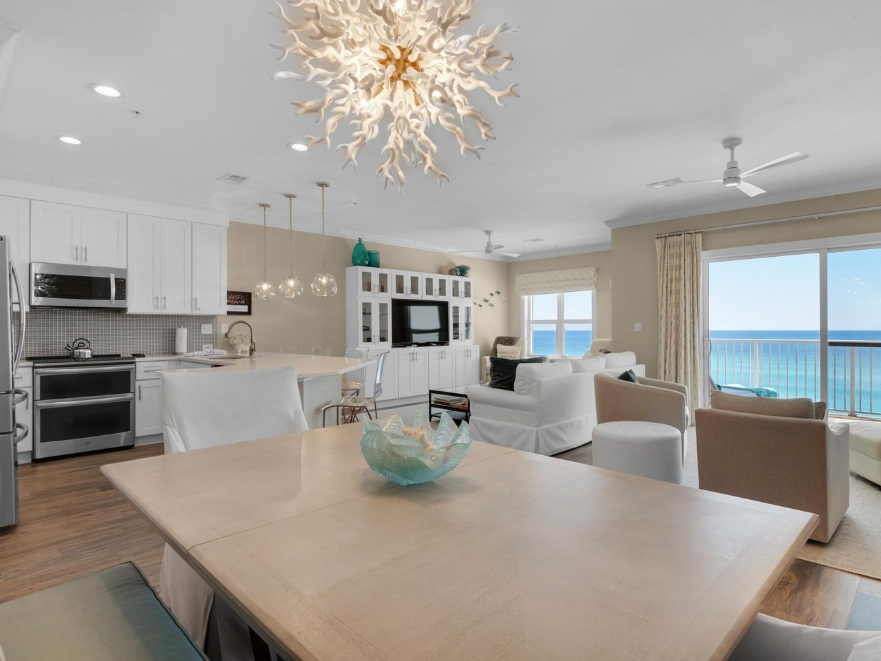 1964938 Crystal Dunes 503_20210419_065