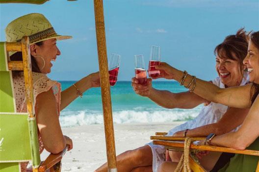 2035723 Umbrellabeachtoast