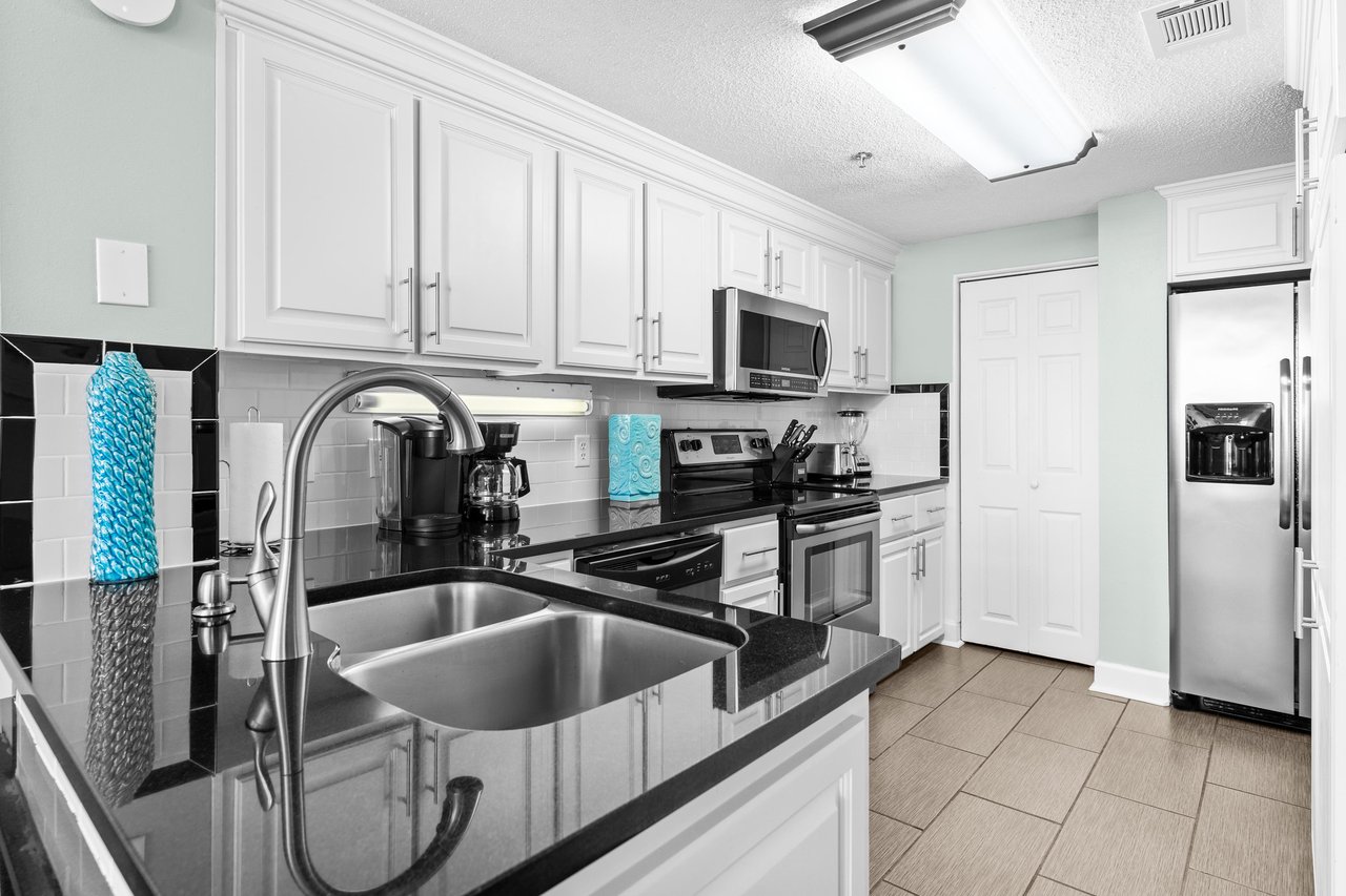 Modern Kitchen