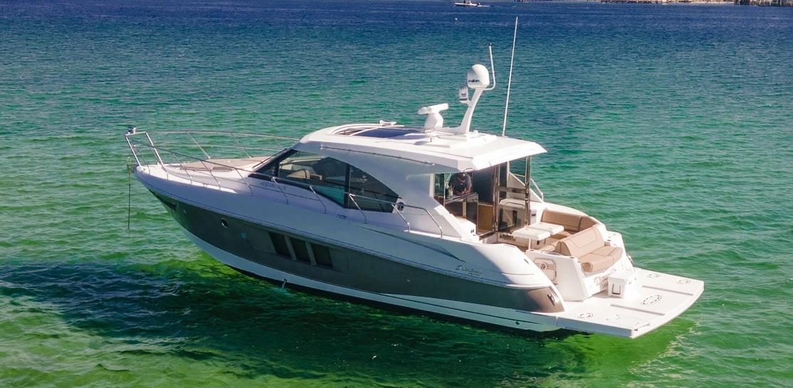 2085225 30a Yacht Charters