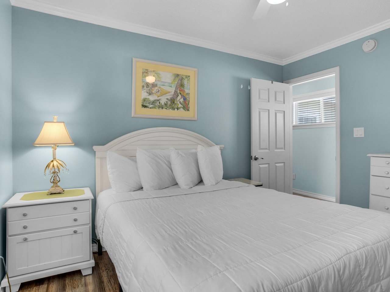 2nd Floor Queen Bed