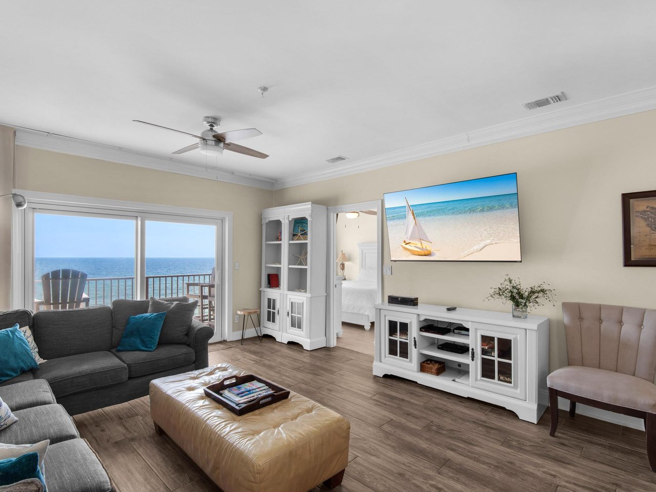 Welcome to Emerald Dunes 502