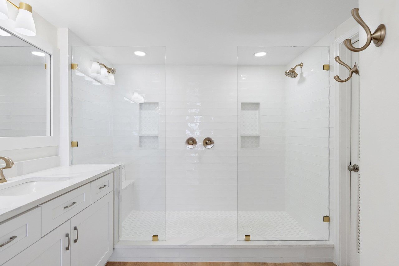 Primary Bathroom Walkin Shower