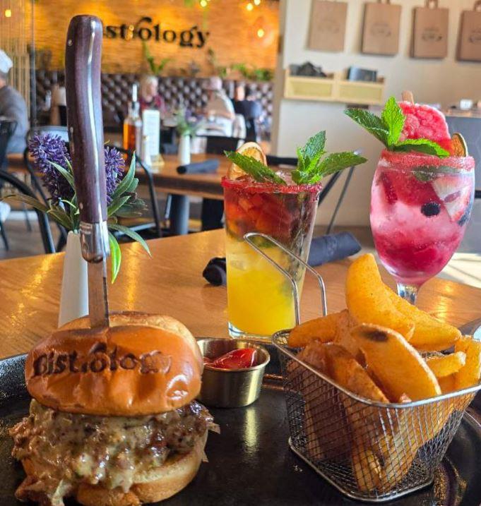 Bistrology new